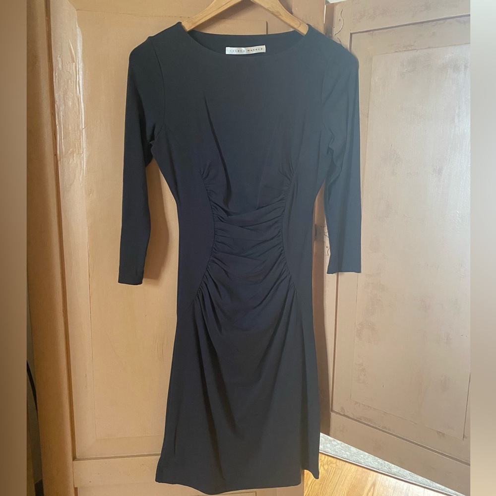 Susana Monaco ruched grey jersey knee-length dress. Size Small.